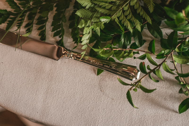 A beautiful September wedding reception at the Sherwood Forest Clubhouse in Annapolis, Maryland by Britney Clause Photography