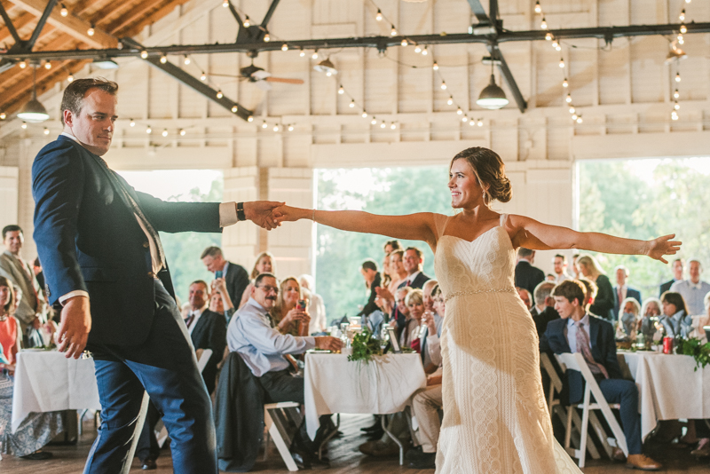 A beautiful September wedding reception at the Sherwood Forest Clubhouse in Annapolis, Maryland by Britney Clause Photography