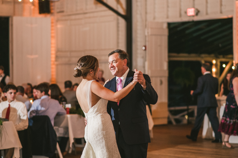 A beautiful September wedding reception at the Sherwood Forest Clubhouse in Annapolis, Maryland by Britney Clause Photography