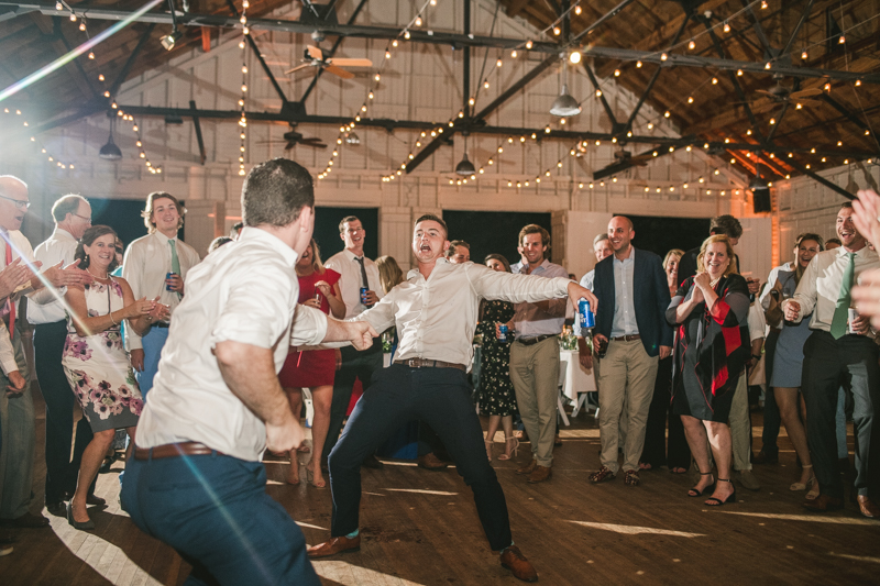 A beautiful September wedding reception at the Sherwood Forest Clubhouse in Annapolis, Maryland by Britney Clause Photography