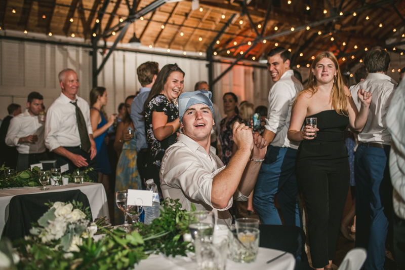 A beautiful September wedding reception at the Sherwood Forest Clubhouse in Annapolis, Maryland by Britney Clause Photography