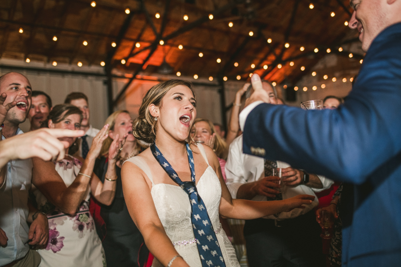 A beautiful September wedding reception at the Sherwood Forest Clubhouse in Annapolis, Maryland by Britney Clause Photography