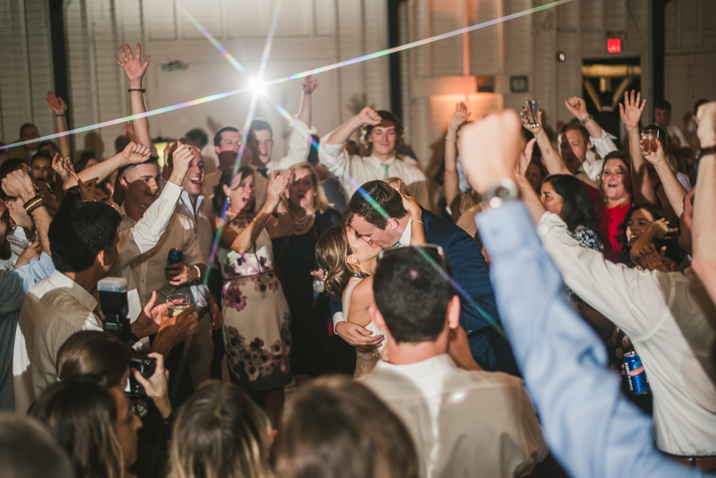 A beautiful September wedding reception at the Sherwood Forest Clubhouse in Annapolis, Maryland by Britney Clause Photography