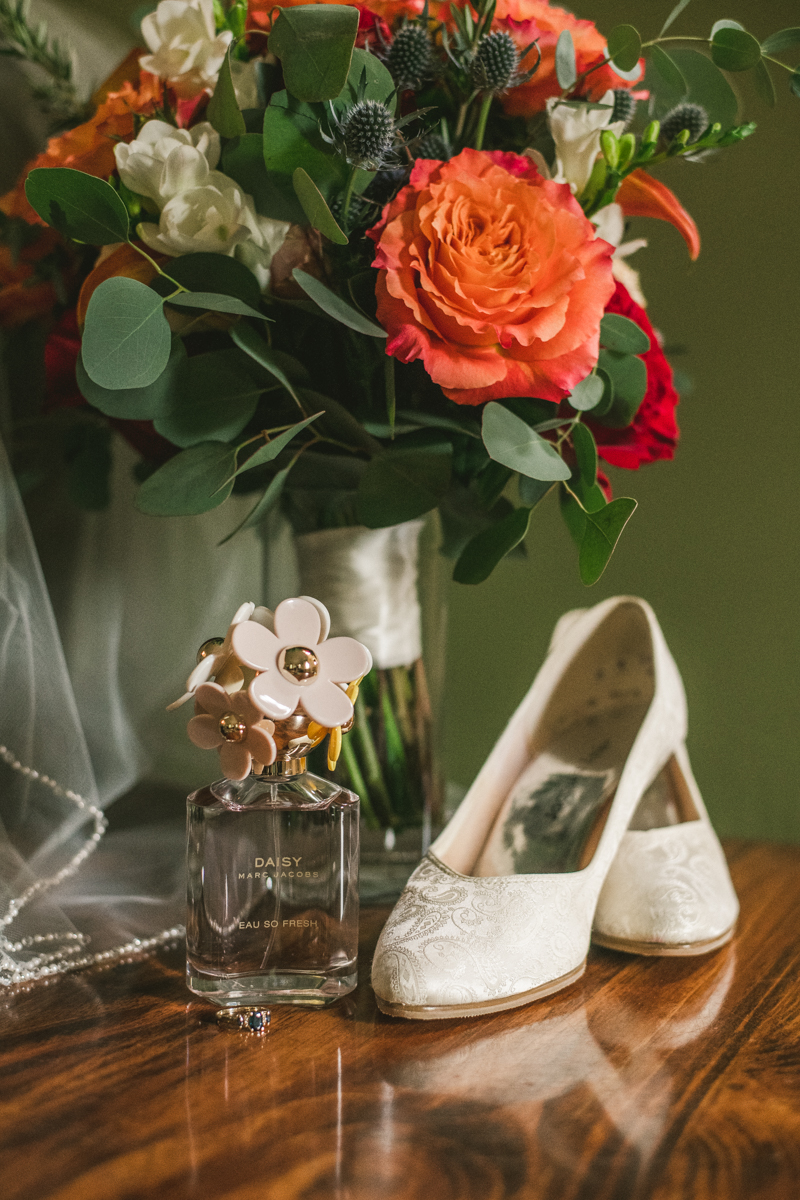 Stunning fall bridal details in St. Leonard, Maryland. Photo by Britney Clause Photography