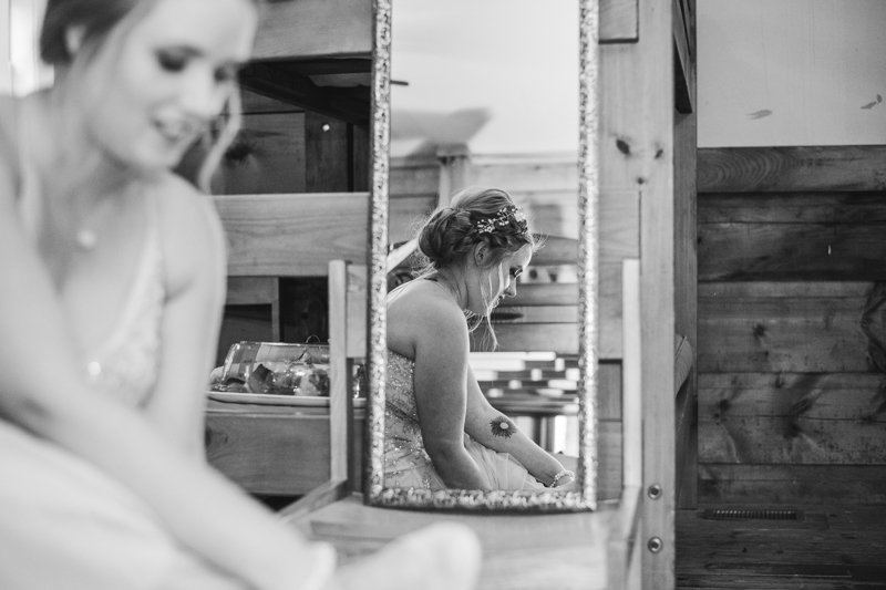 A cozy wedding under the stars at Camp Puh'Tuk in the Pines in Monkton Marlaynd by Britney Clause Photography