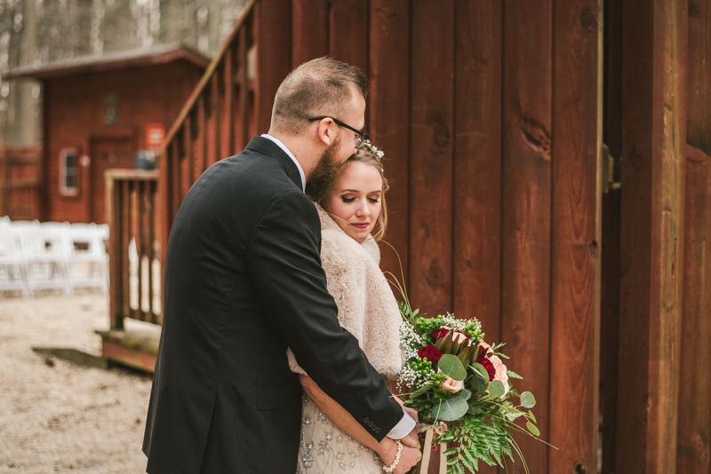 A cozy first look alternative under the stars at Camp Puh'Tuk in the Pines in Monkton Marlaynd by Britney Clause Photography