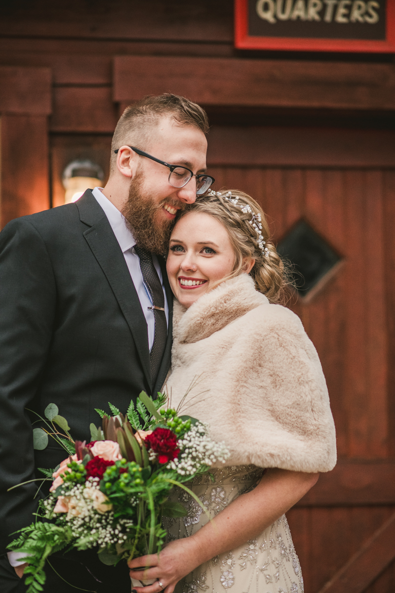 A cozy first look alternative under the stars at Camp Puh'Tuk in the Pines in Monkton Marlaynd by Britney Clause Photography