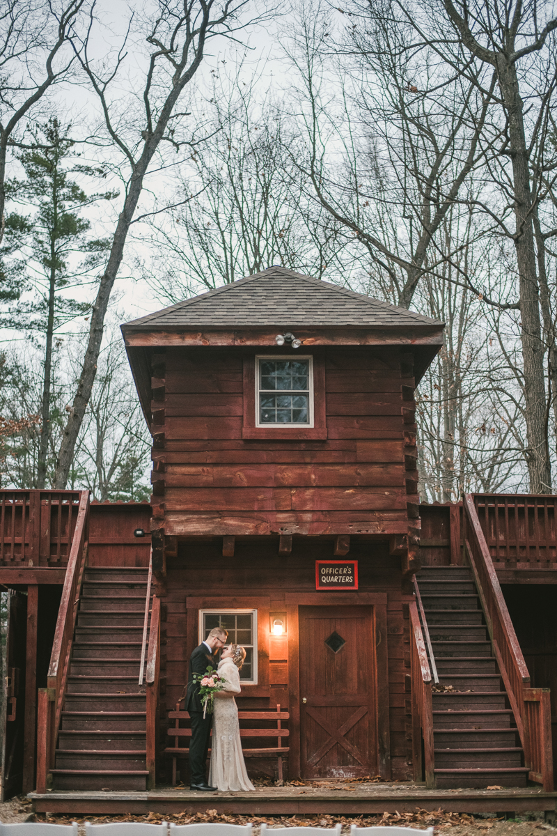 A cozy wedding under the stars at Camp Puh'Tuk in the Pines in Monkton Marlaynd by Britney Clause Photography