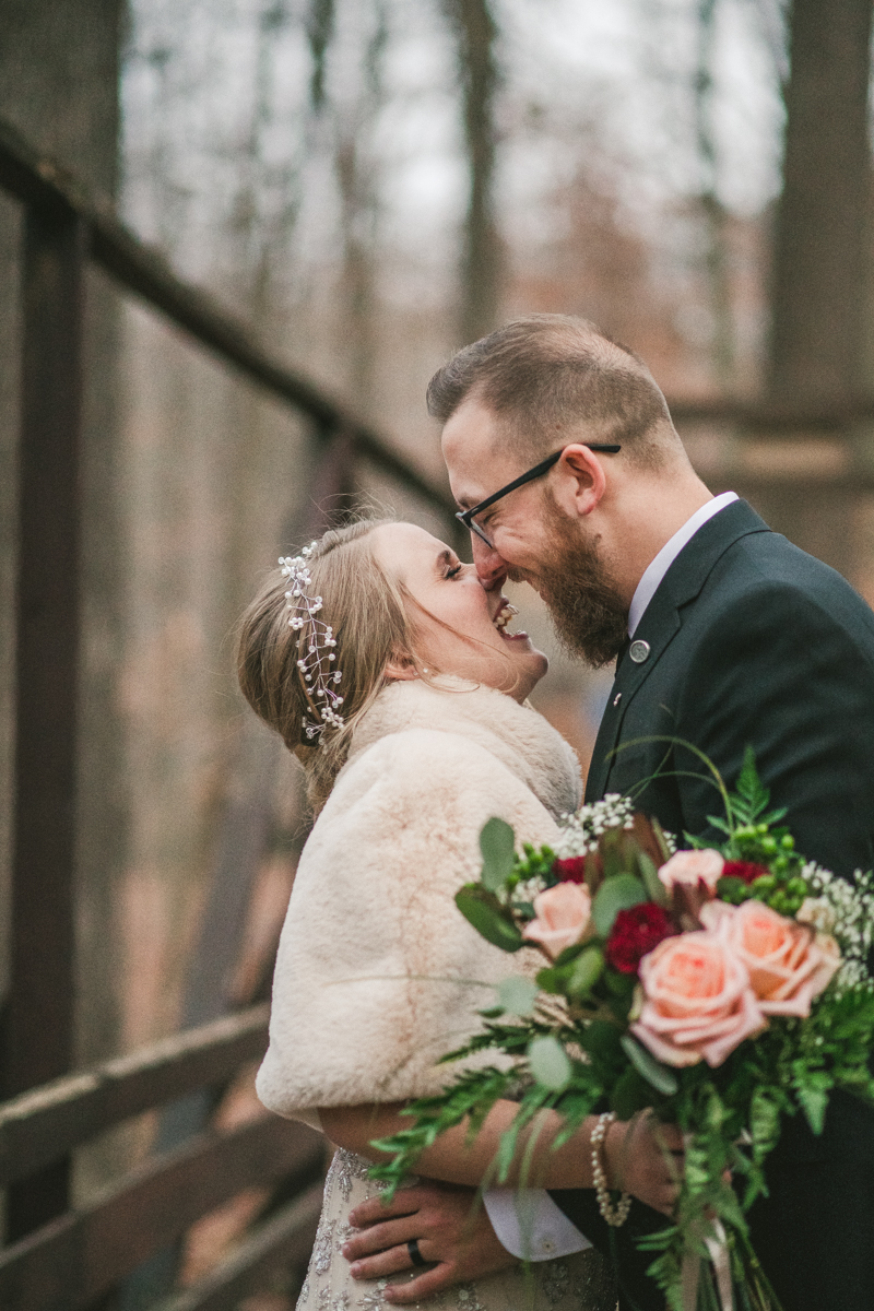 A cozy wedding under the stars at Camp Puh'Tuk in the Pines in Monkton Marlaynd by Britney Clause Photography