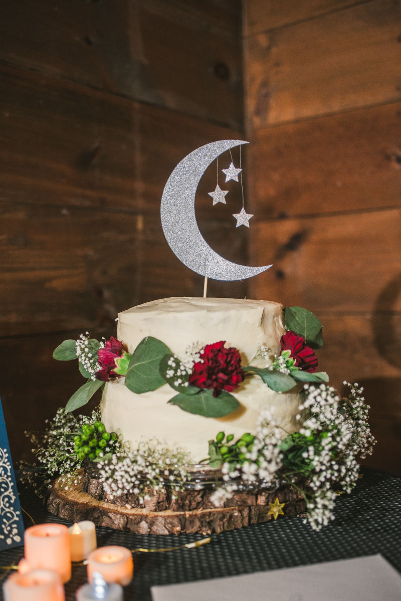 A cozy wedding under the stars at Camp Puh'Tuk in the Pines in Monkton Marlaynd by Britney Clause Photography