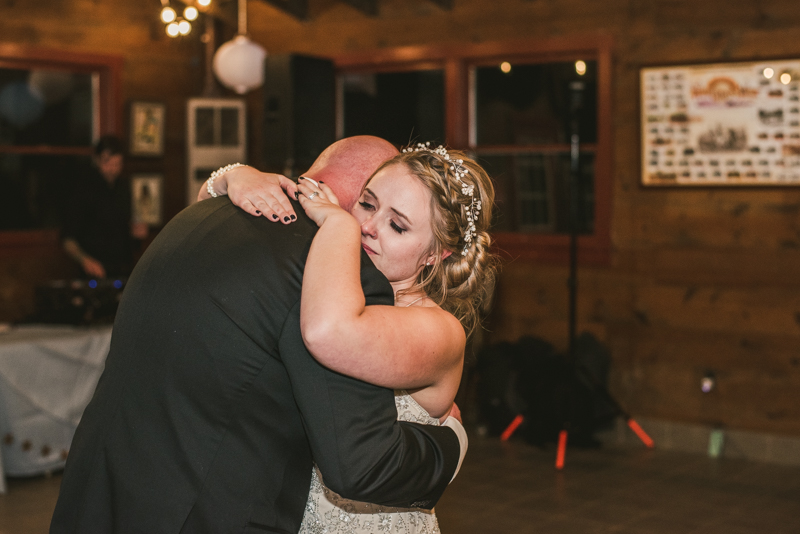 A cozy wedding under the stars at Camp Puh'Tuk in the Pines in Monkton Marlaynd by Britney Clause Photography