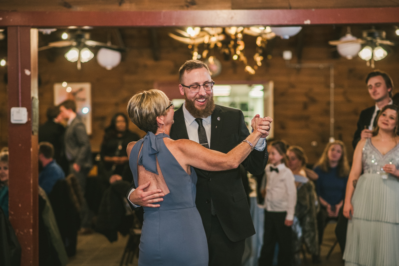 A cozy wedding under the stars at Camp Puh'Tuk in the Pines in Monkton Marlaynd by Britney Clause Photography