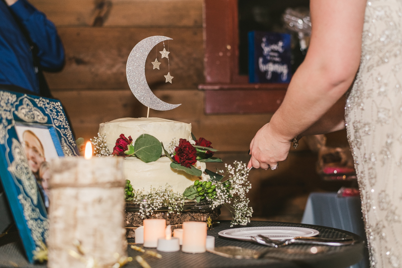 A cozy wedding under the stars at Camp Puh'Tuk in the Pines in Monkton Marlaynd by Britney Clause Photography