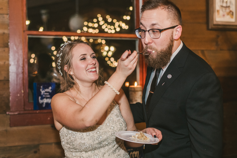 A cozy wedding under the stars at Camp Puh'Tuk in the Pines in Monkton Marlaynd by Britney Clause Photography