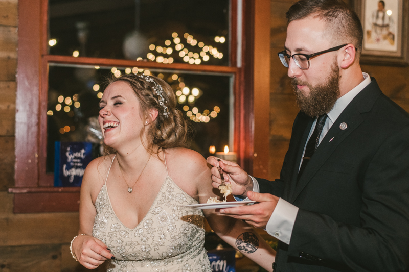 A cozy wedding under the stars at Camp Puh'Tuk in the Pines in Monkton Marlaynd by Britney Clause Photography