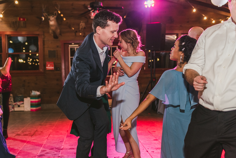 A cozy wedding under the stars at Camp Puh'Tuk in the Pines in Monkton Marlaynd by Britney Clause Photography