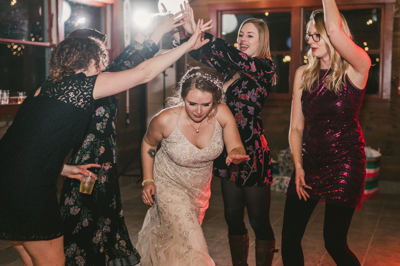 A cozy wedding under the stars at Camp Puh'Tuk in the Pines in Monkton Marlaynd by Britney Clause Photography