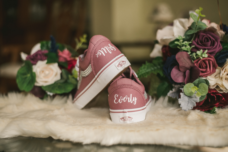 Beautiful Disney inspired wedding details in Pasadena, Maryland by Britney Clause Photography