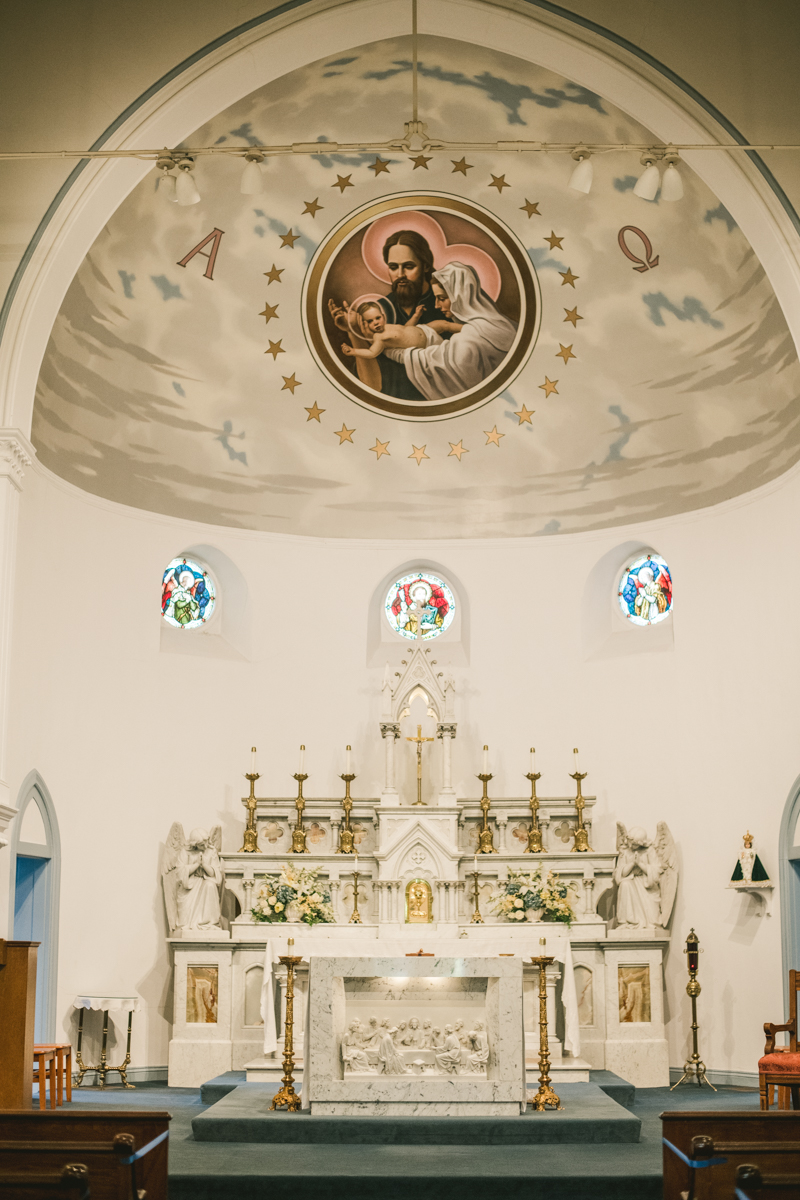 A gorgeous Catonsville wedding ceremony at St. Mark Church by Britney Clause Photography