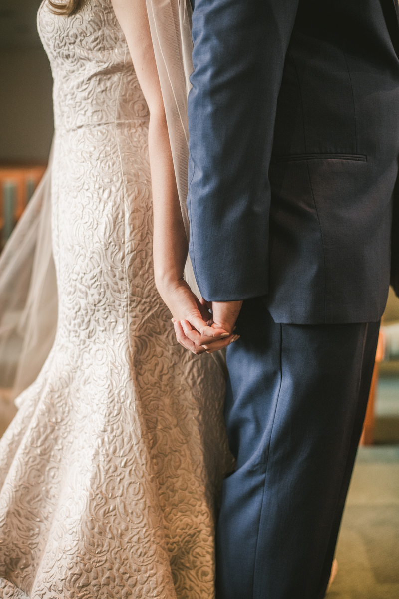 A gorgeous June wedding at the Historic Hebron House in Ellicott City by Britney Clause Photography