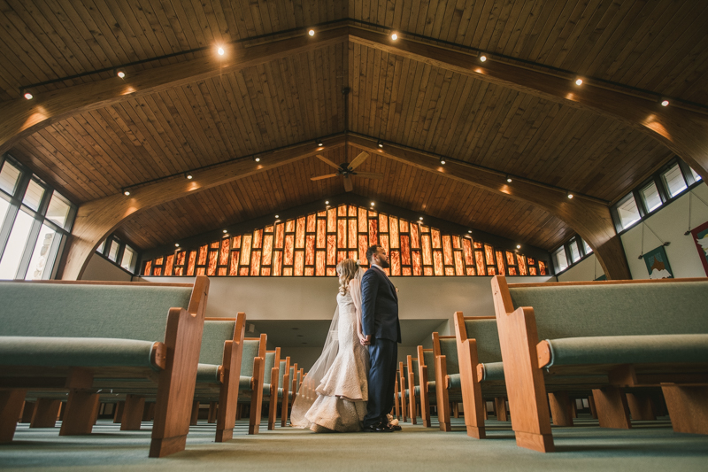 A gorgeous June wedding at the Historic Hebron House in Ellicott City by Britney Clause Photography