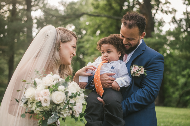 A gorgeous June wedding at the Historic Hebron House in Ellicott City by Britney Clause Photography