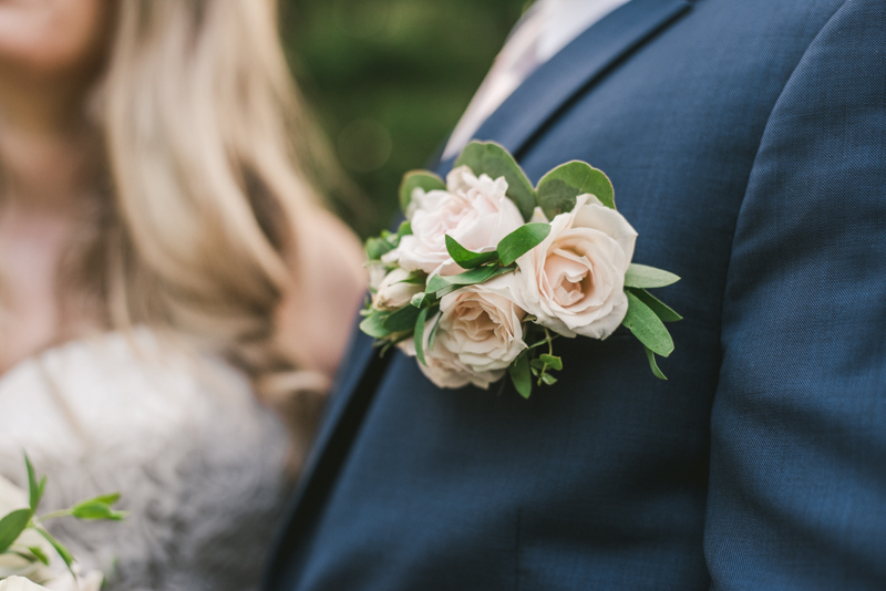 A gorgeous June wedding at the Historic Hebron House in Ellicott City by Britney Clause Photography