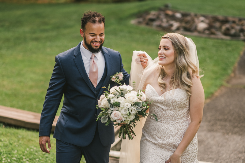 A gorgeous June wedding at the Historic Hebron House in Ellicott City by Britney Clause Photography