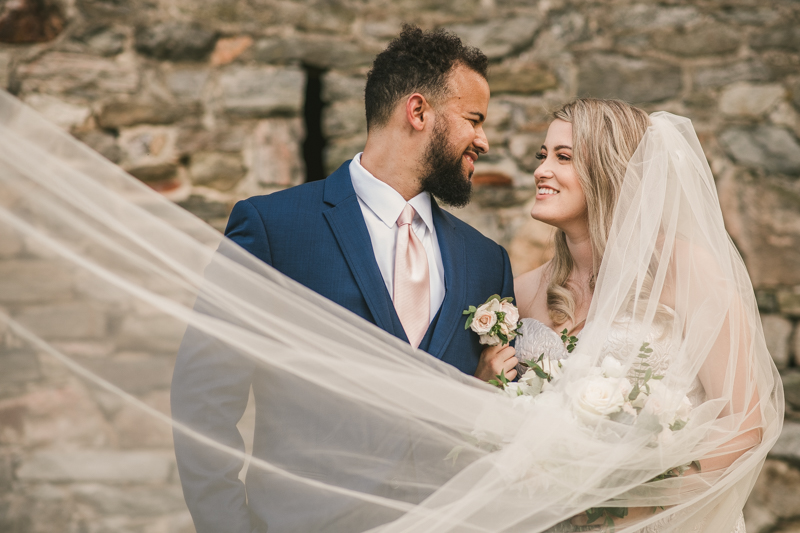 A gorgeous June wedding at the Historic Hebron House in Ellicott City by Britney Clause Photography