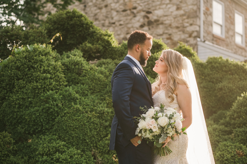 A gorgeous June wedding at the Historic Hebron House in Ellicott City by Britney Clause Photography