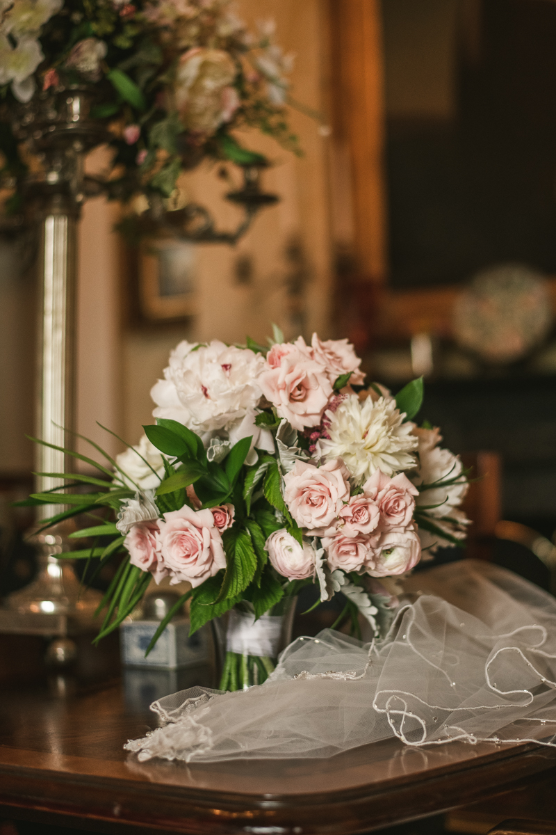 A bride getting ready for her wedding in Taneytown, Maryland by Britney Clause Photography