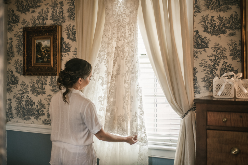 A bride getting ready for her wedding in Taneytown, Maryland by Britney Clause Photography