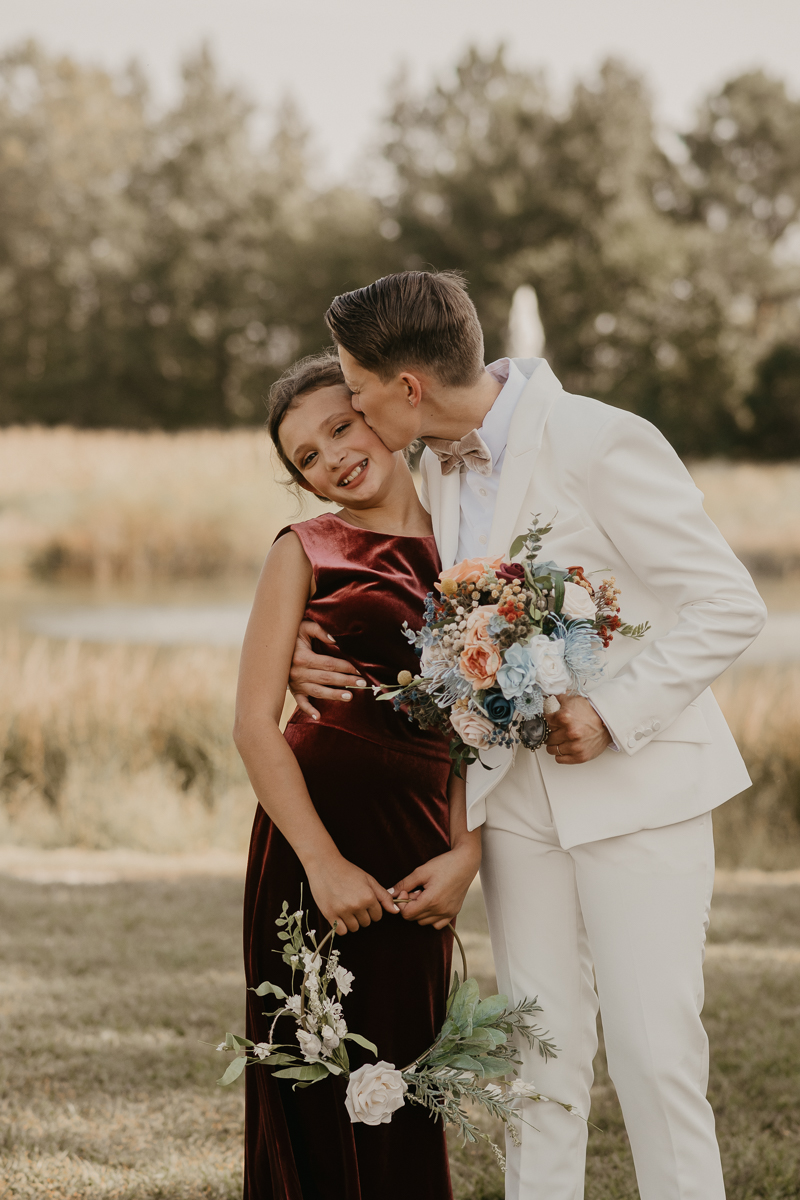 A Fall wedding in October at Kylan Barn in Delmar, Maryland by Britney Clause Photography