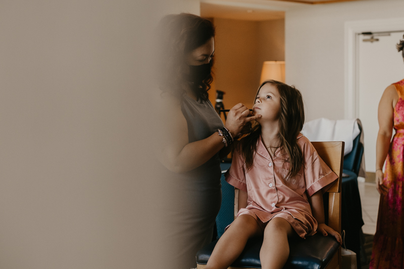 A bride getting ready for her wedding at The Hyatt Regency Chesapeake Bay, Maryland by Britney Clause Photography