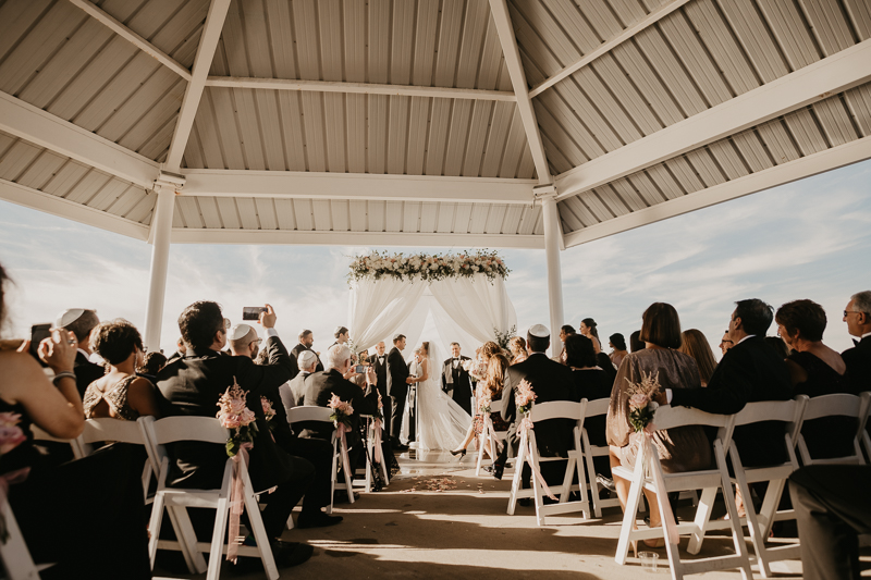 A beautiful Jewish wedding ceremony at The Hyatt Regency Chesapeake Bay, Maryland by Britney Clause Photography