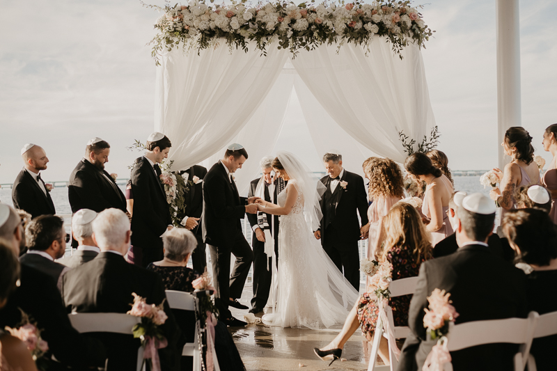 A beautiful Jewish wedding ceremony at The Hyatt Regency Chesapeake Bay, Maryland by Britney Clause Photography