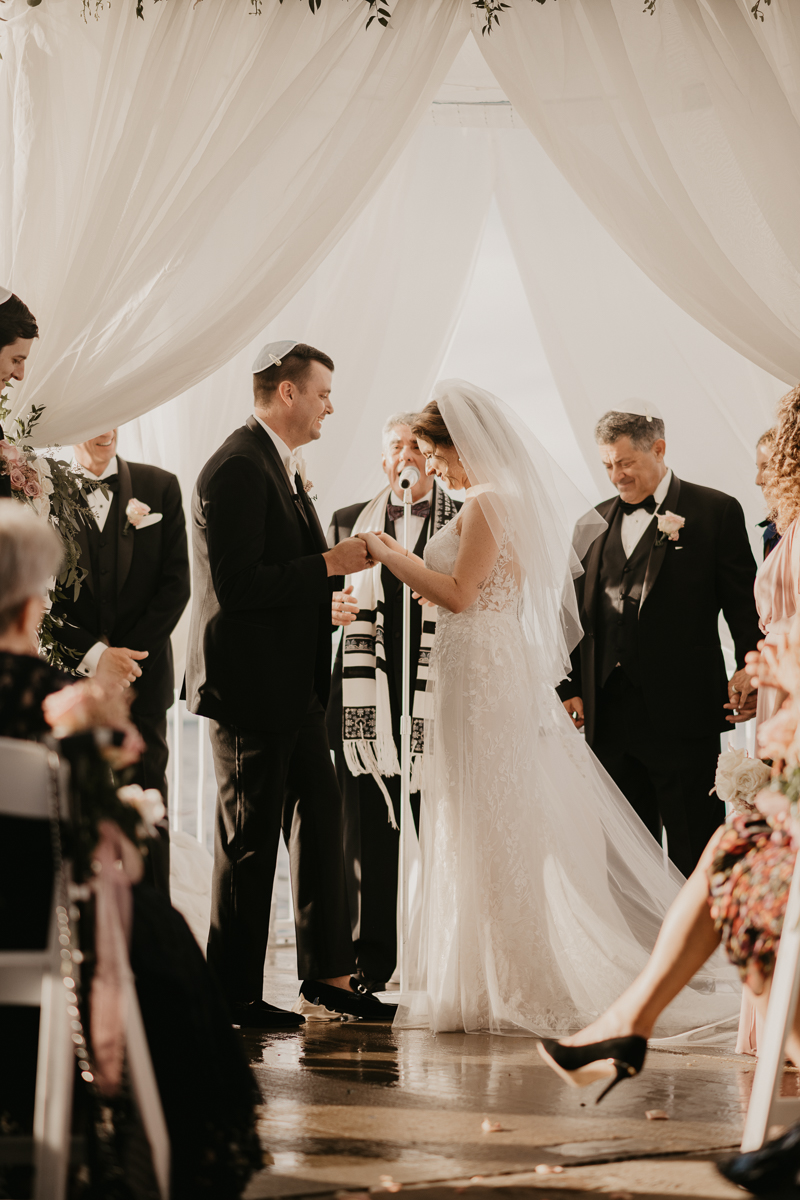 A beautiful Jewish wedding ceremony at The Hyatt Regency Chesapeake Bay, Maryland by Britney Clause Photography