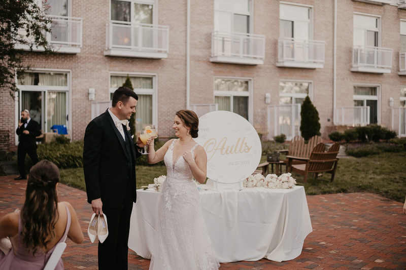 A fun wedding cocktail hour at The Hyatt Regency Chesapeake Bay, Maryland by Britney Clause Photography