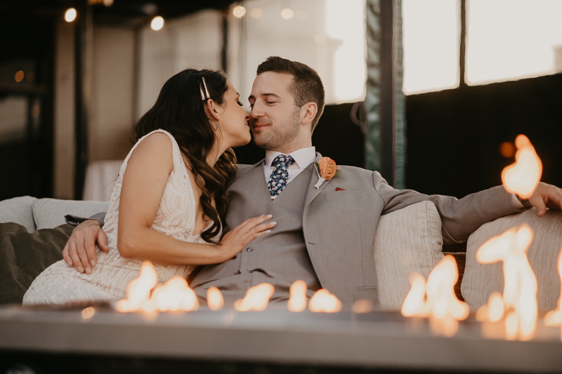 A gorgeous Summer wedding at the Annapolis Waterfront Hotel in Annapolis, Maryland by Britney Clause Photography