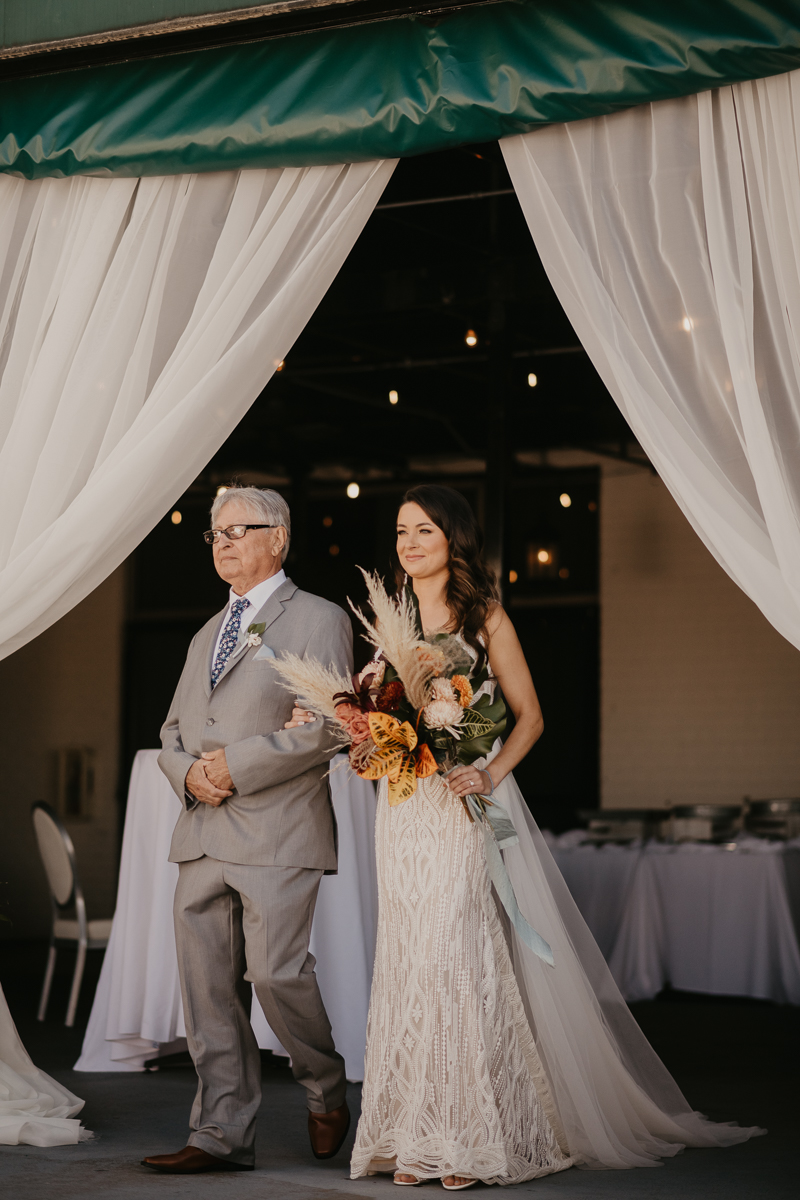 Amazing waterfront wedding ceremony at the Annapolis Waterfront Hotel in Annapolis, Maryland by Britney Clause Photography