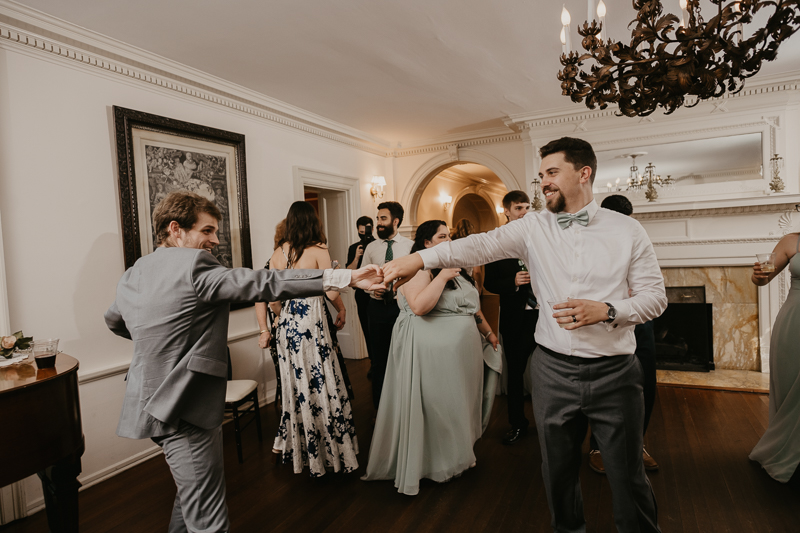 An exciting evening wedding reception by DJ Jason Burns at the Liriodendron Mansion in Bel Air, Maryland by Britney Clause Photography