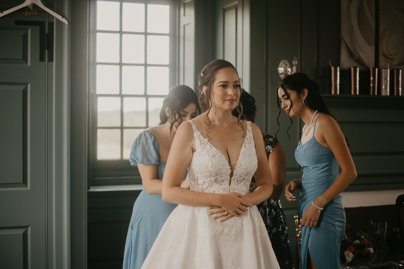 A bride getting ready at Dulany's Overlook in Frederick, Maryland by Britney Clause Photography