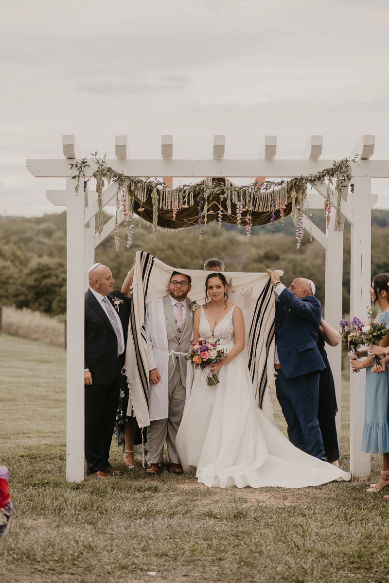 Amazing jewish ceremony at Dulany's Overlook in Frederick, Maryland by Britney Clause Photography