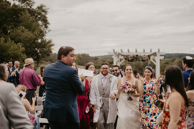 Amazing jewish ceremony at Dulany's Overlook in Frederick, Maryland by Britney Clause Photography