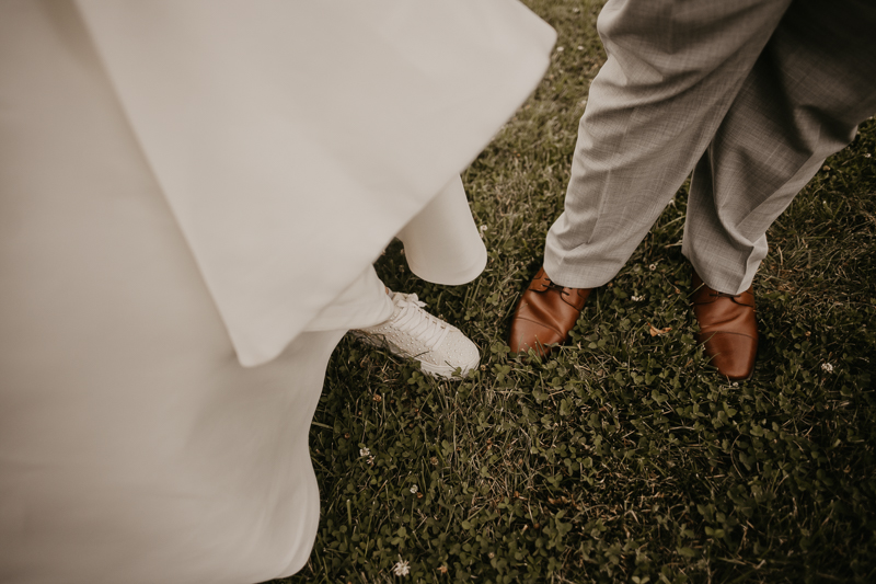 Stunning bride and groom wedding portraits at Dulany's Overlook in Frederick, Maryland by Britney Clause Photography