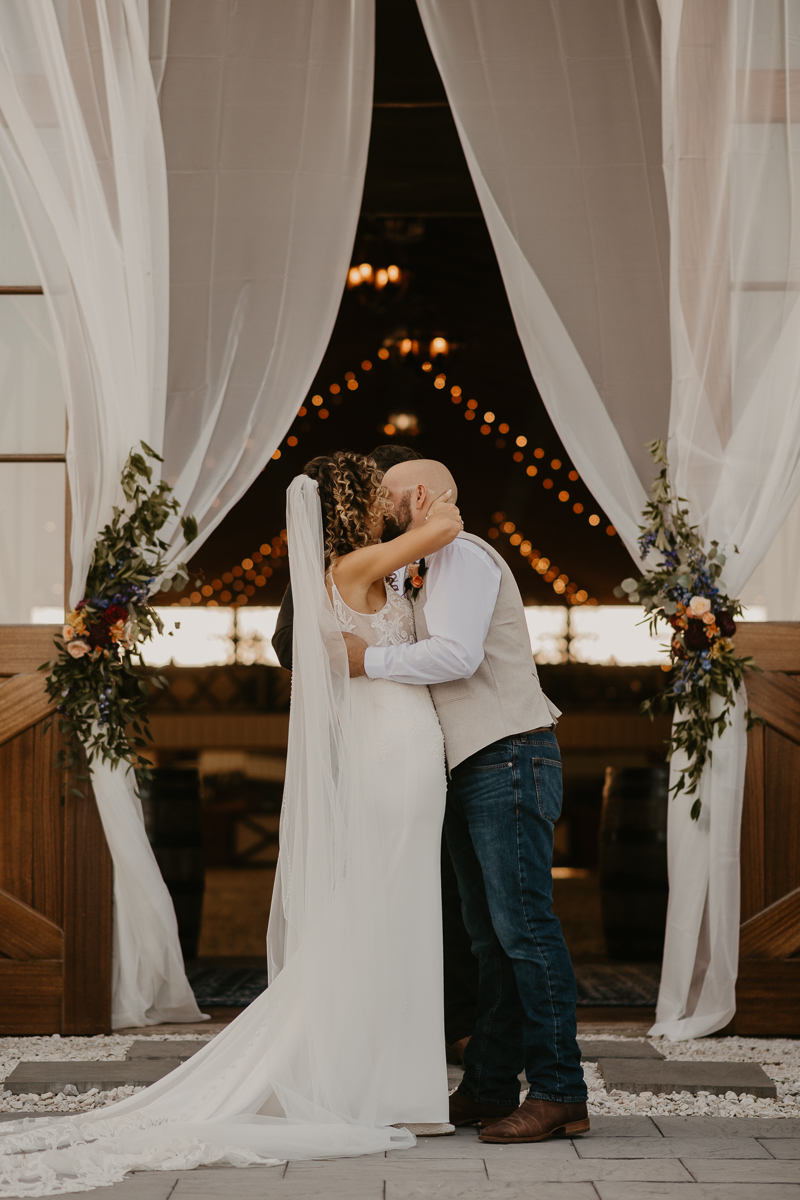 Amazing boho country wedding ceremony at Castle Farm in Snow Hill, Maryland by Britney Clause Photography