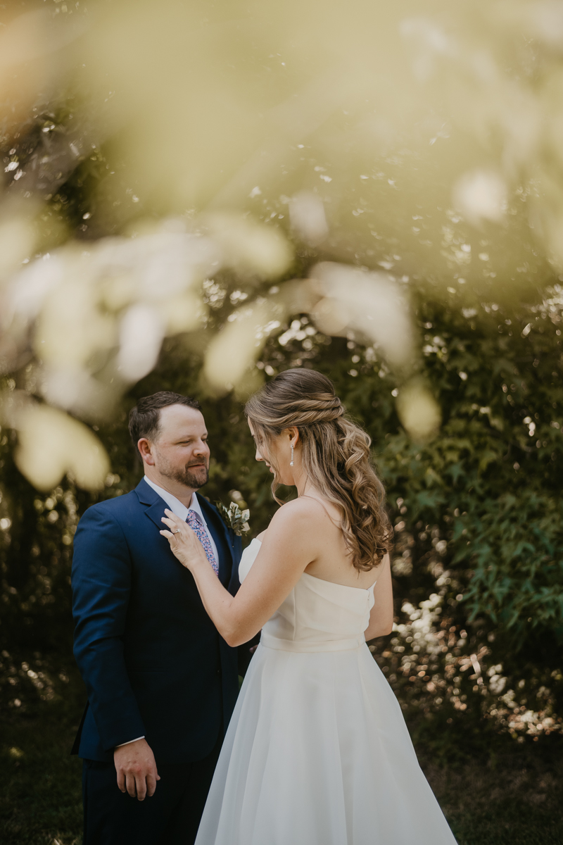 Stunning bride and groom wedding portraits at the Chesapeake Bay Foundation in Annapolis Maryland by Britney Clause Photography