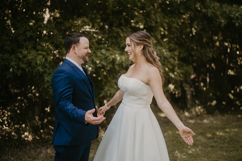 Stunning bride and groom wedding portraits at the Chesapeake Bay Foundation in Annapolis Maryland by Britney Clause Photography