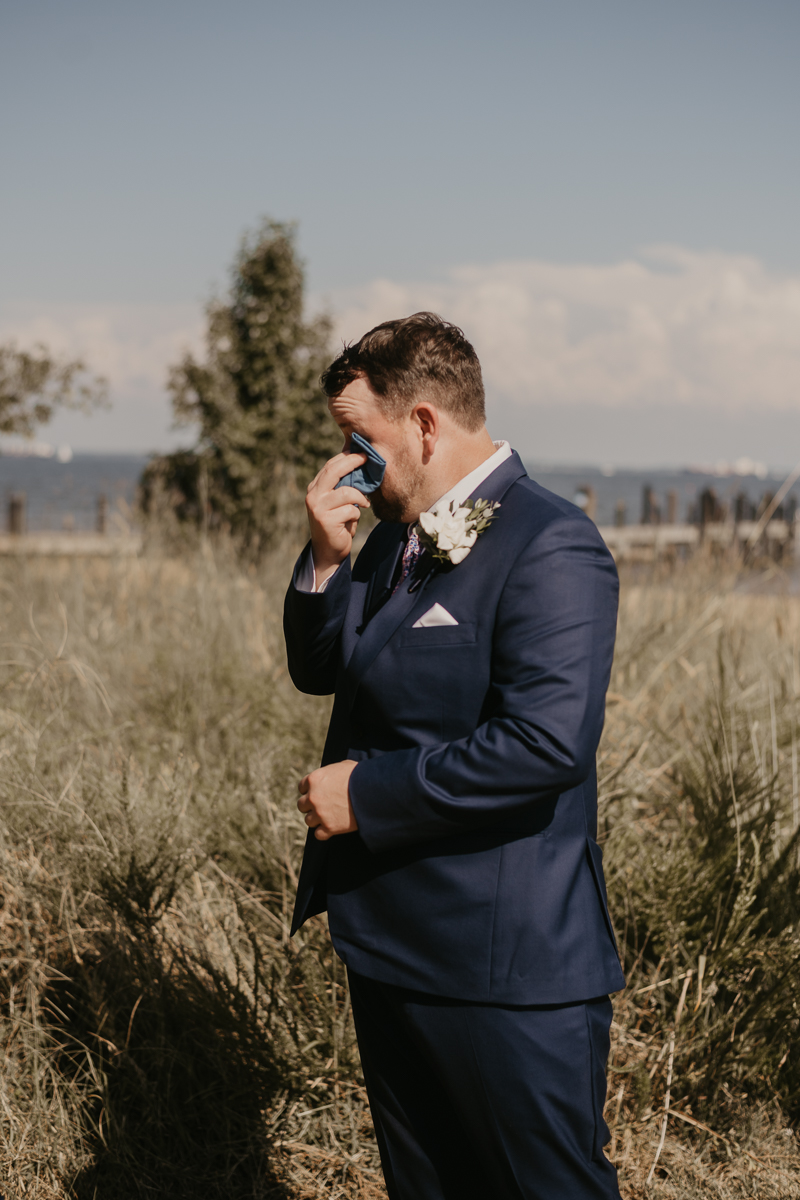 Amazing summer waterfront wedding ceremony at the Chesapeake Bay Foundation in Annapolis Maryland by Britney Clause Photography