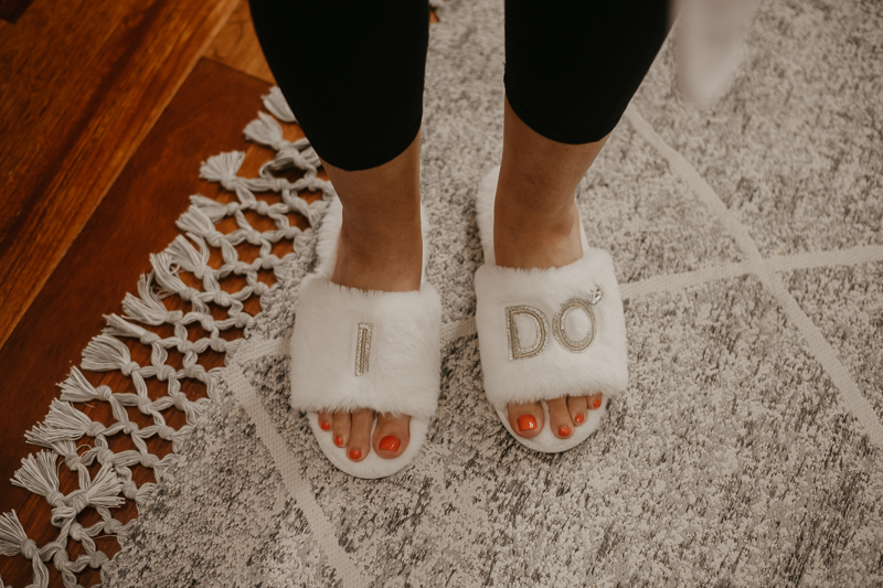 A bride getting ready at Rose Hill Manor in Leesburg, Virginia by Britney Clause Photography